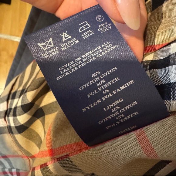 Burberry Oversized Trench Coat in Green Size 44 checked lining - Picture 7 of 10